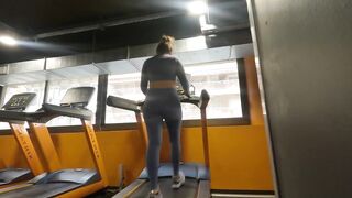 FITNESS, RUNNING AND SQUATS