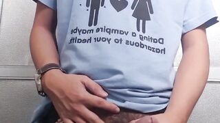 Public Huge Hung Dick Show-Off - Pinoy Teen Bagets Salsal