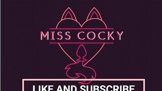 FUCKING MY PUSSY WITH THICK GLASS DILDO TILL I CUM !!