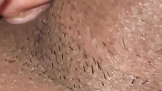 She socking my dick so good