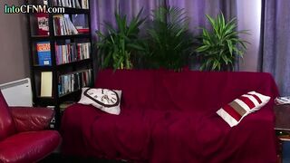 Dominant CFNM divas teasing waiter with hj