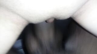 safada sendo fodida com força gemeu e pediu para receber gozada na bucetinha.