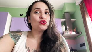 PER SHOW IN CAM MI TROVATE COME MISS URBEX SU MONDOCAMGIRLS