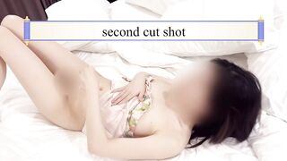 腹上射精の精子の味見をする女子大生美女