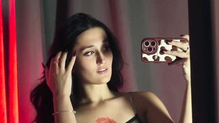 Fitting room with amazing fit body of yourfavcamille