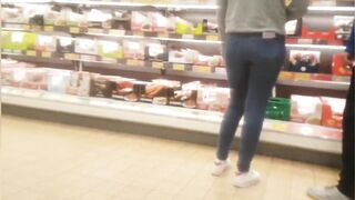 Tight teen ass in jeans with boyfriend