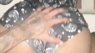 Stripper THROWING DAT ASS (DADDY It’s too BIG!)