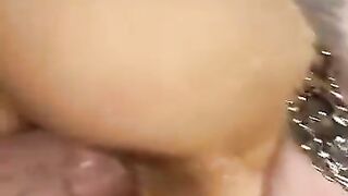 Ostern wird abgespritzt in enge muschi