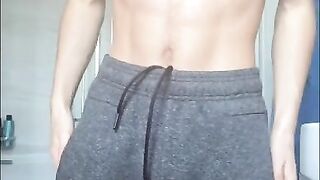 HOT and SEXY SOLO IN THE GYM...4K